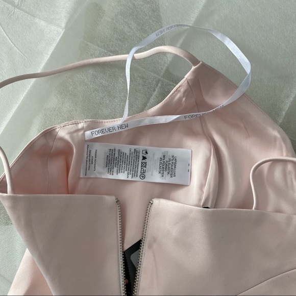 NWT Satin Blush Pink Bralet Crop Top Bra Small - Picture 14 of 14